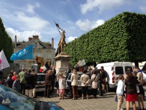 Dépôt de gerbe à Sainte Jeanne d'Arc à Nantes le 12 Mai 2013